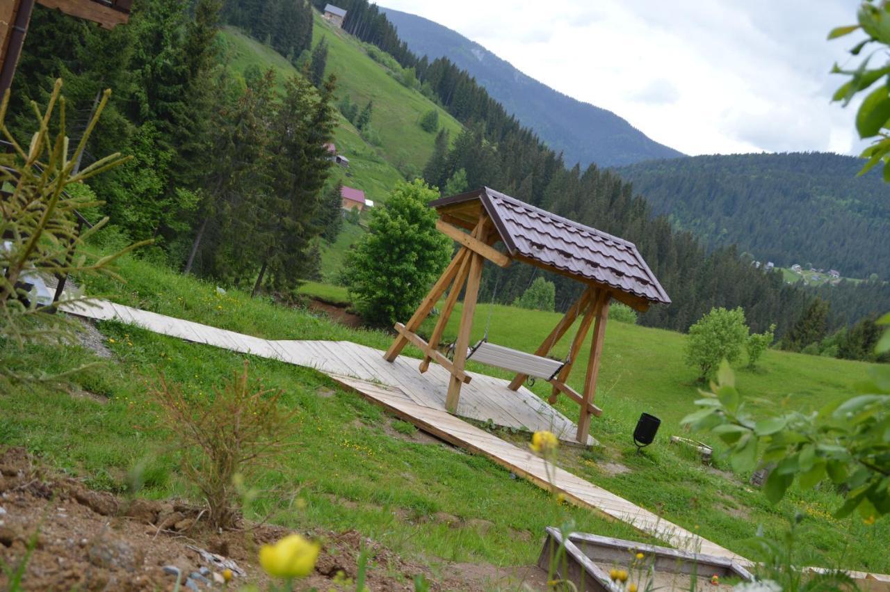 Пагорб Їжака / Hedgehog Hill Villa ยาบลูนิตซา ภายนอก รูปภาพ